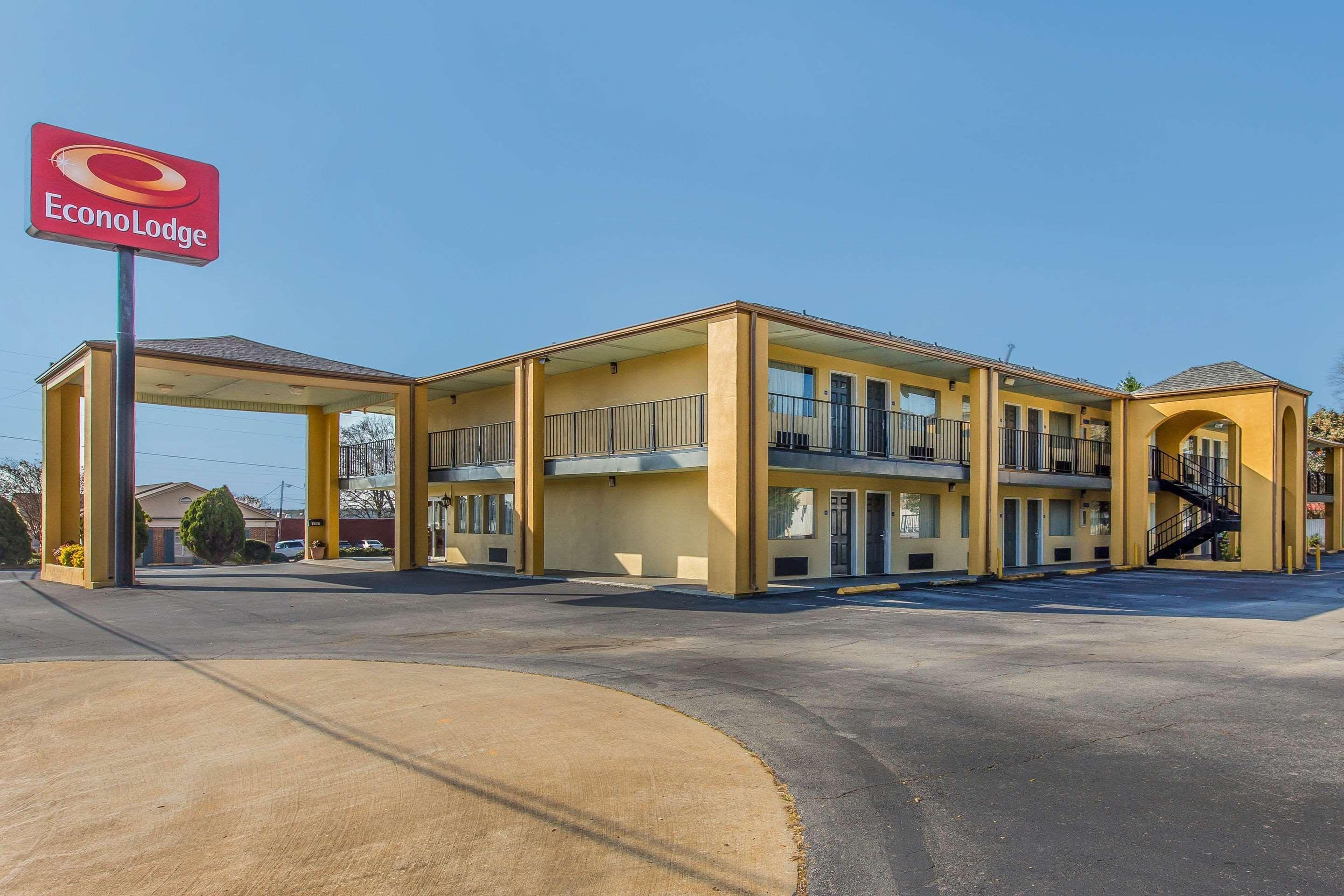 Econo Lodge Thomaston Exterior photo